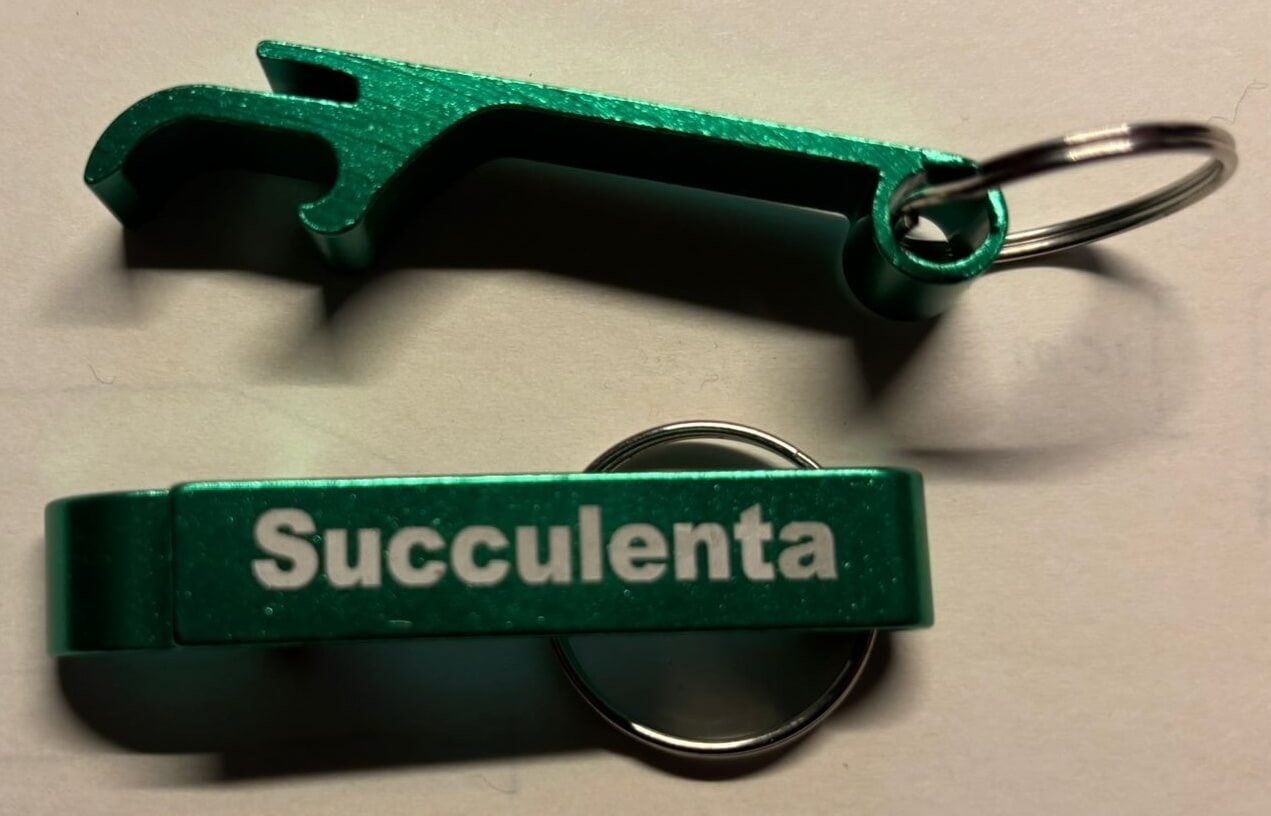 Fles of blikjes opener met naam